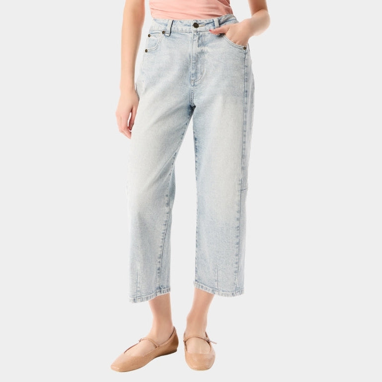 DARTED BARREL JEAN