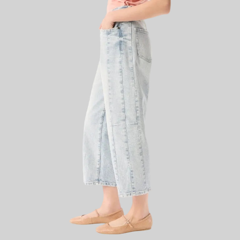 DARTED BARREL JEAN