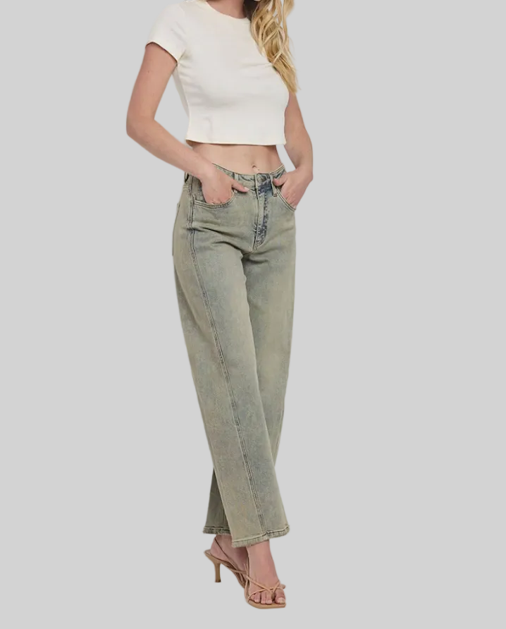 Curvy Barrel Jeans